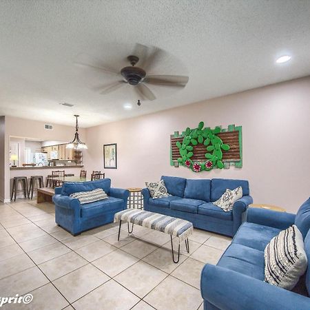 The Iron Cactus Condo On The Comal Cw C102 New Braunfels Buitenkant foto