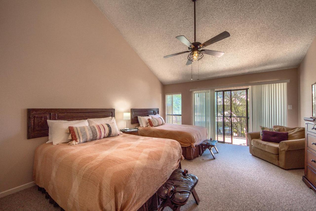 The Iron Cactus Condo On The Comal Cw C102 New Braunfels Buitenkant foto