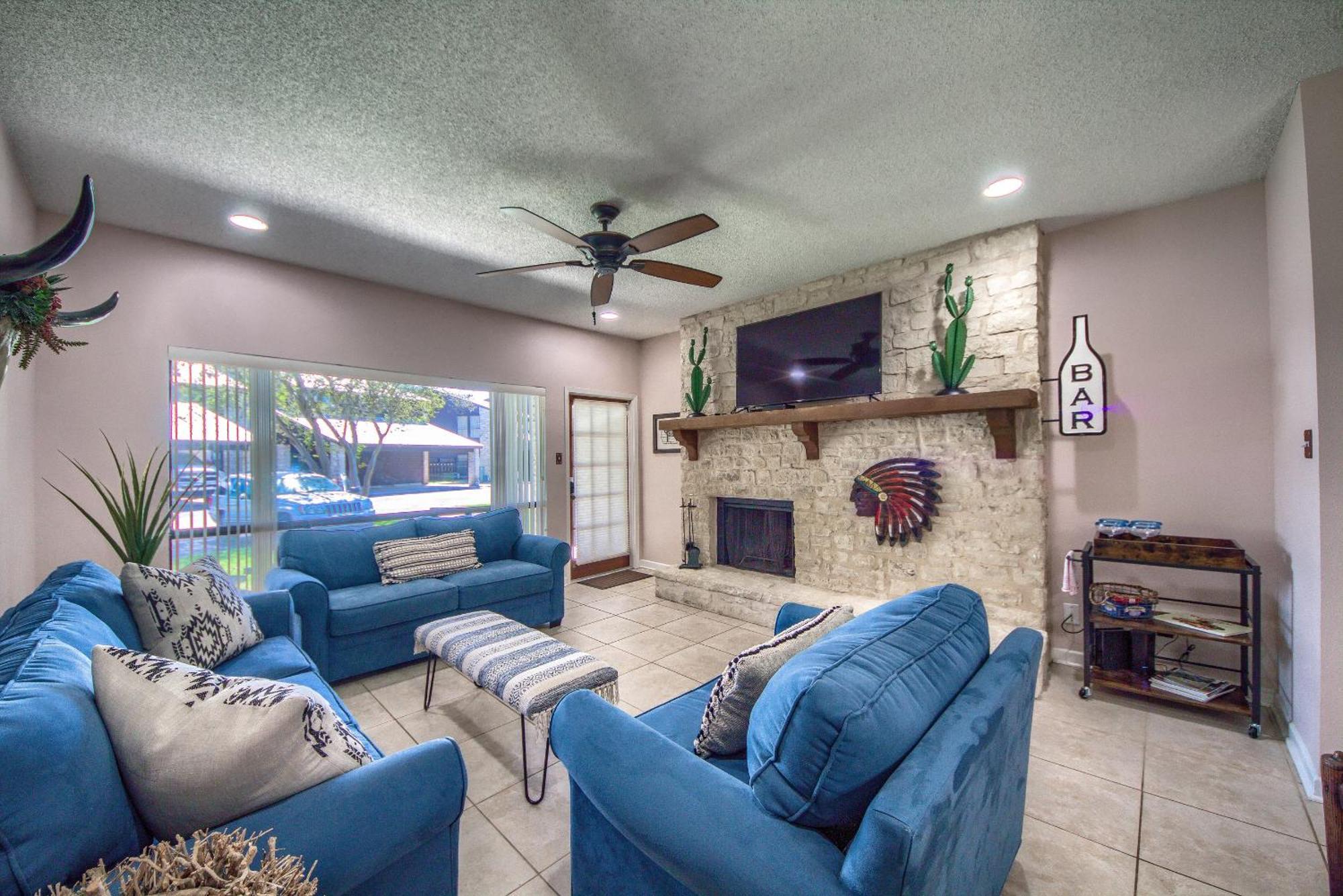 The Iron Cactus Condo On The Comal Cw C102 New Braunfels Buitenkant foto